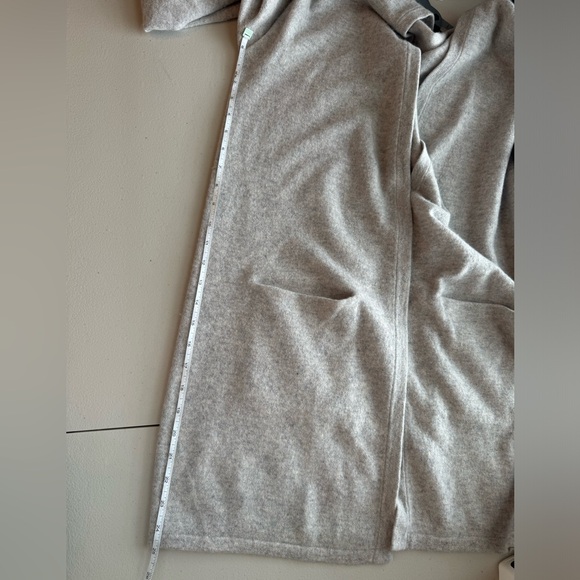 Garnet Hill 100% Cashmere Sweater Cardigan Medium Gray - Picture 15 of 15